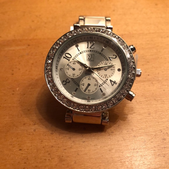 NY&C brand new silver watch. - Picture 1 of 3